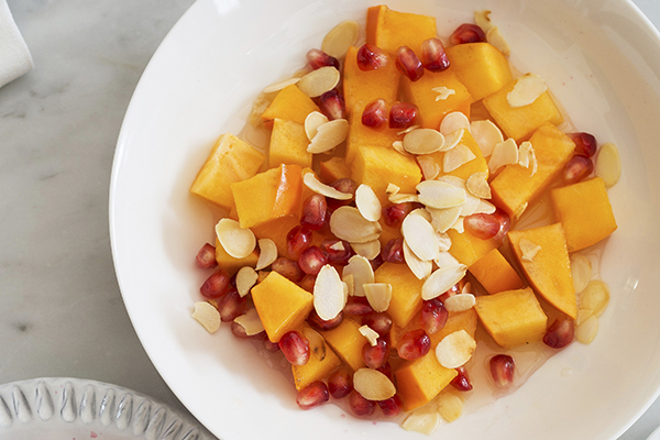 Obstsalat mit Kaki und Granatapfel - Naturarzt