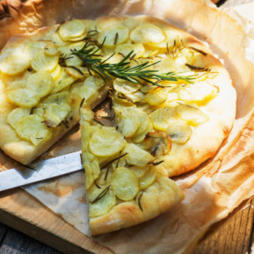 Kartoffel-Knoblauch-Pizza
