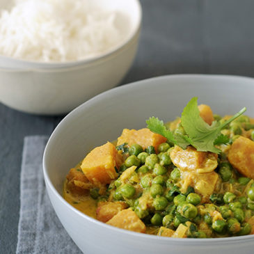 Süßkartoffel-Curry mit Erdnüssen