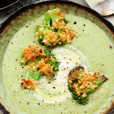 Broccolicremesuppe mit Lauch