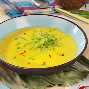 Feurige Bananensuppe  mit Kokosmilch