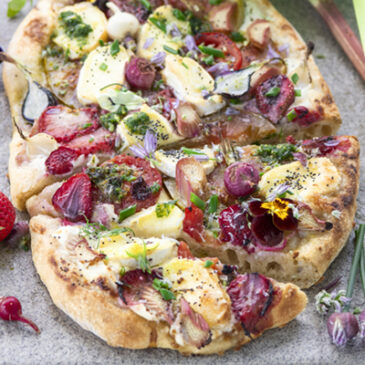 Pizza mit Rhabarber